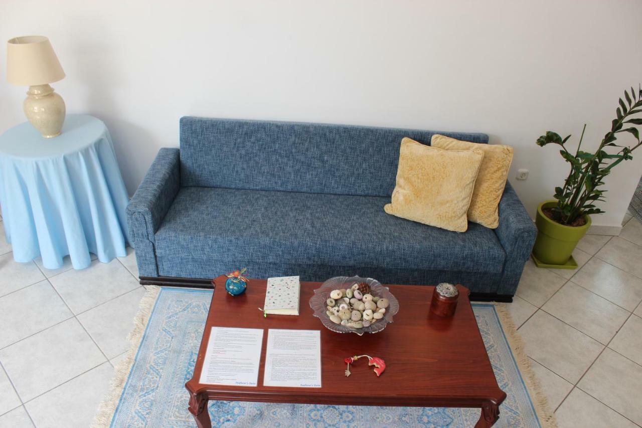 Seafarer'S Suite Galaxidi Bagian luar foto