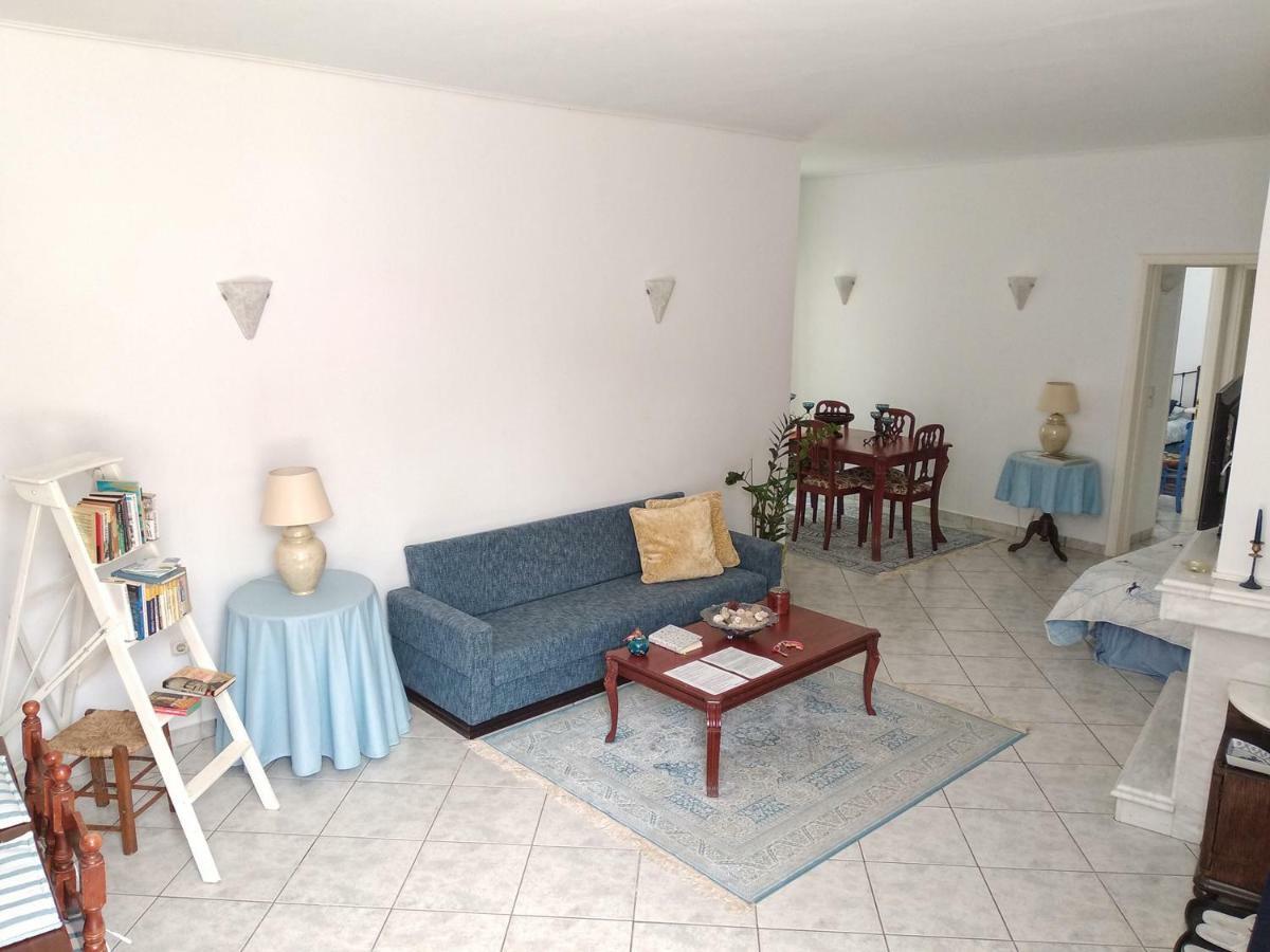 Seafarer'S Suite Galaxidi Bagian luar foto
