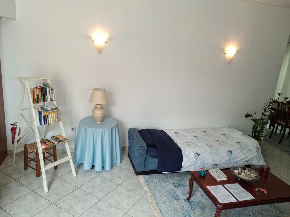 Seafarer'S Suite Galaxidi Bagian luar foto